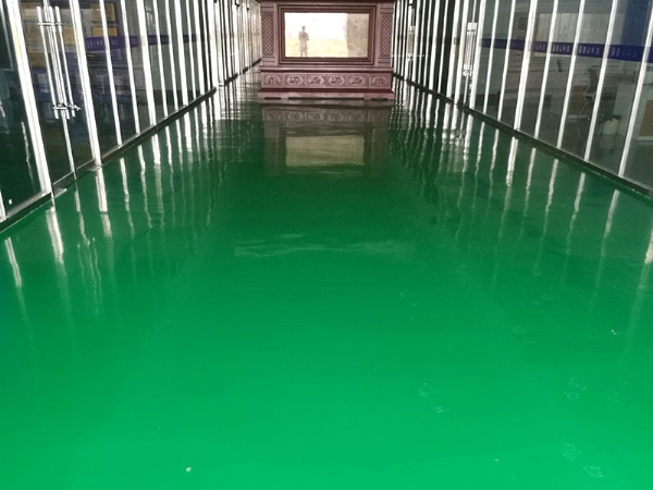 密封固化劑地坪和環氧地坪有什么不同？