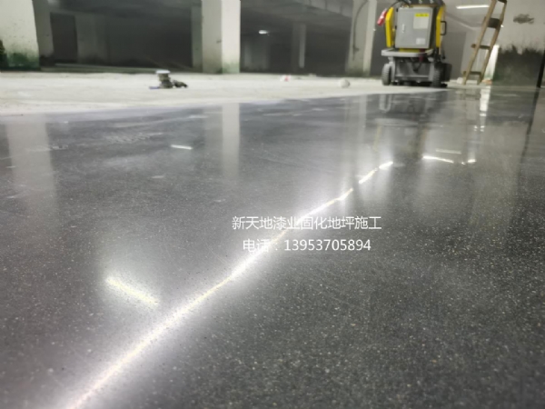 車庫地坪漆施工方案和價格？